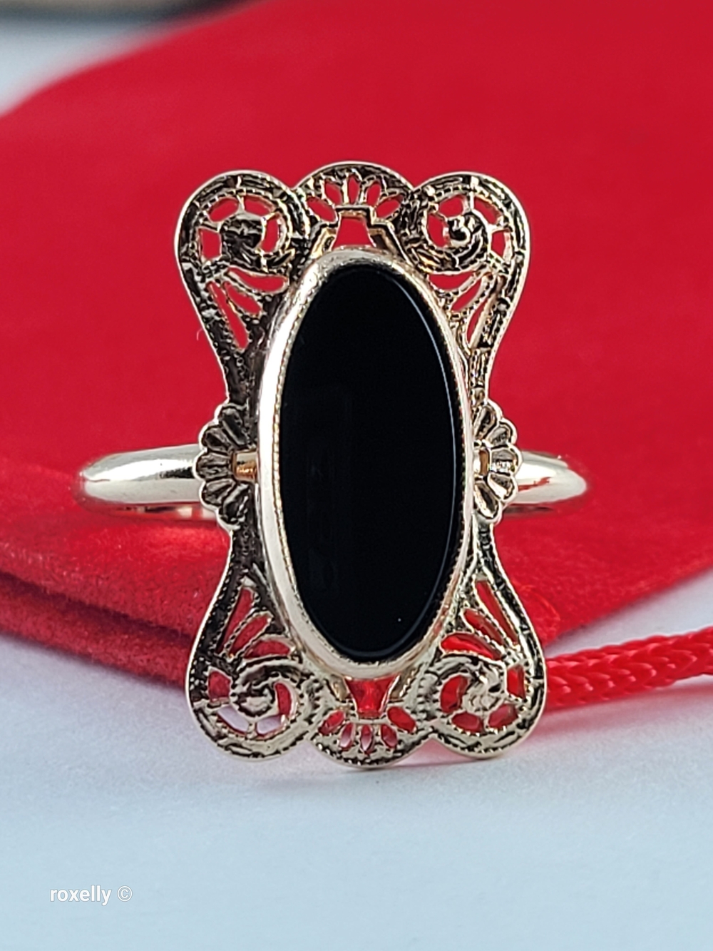 ❤️ 10k Size 5.5 Beautiful Solid Yellow Gold Onyx Gemstone Ring! 👌🎁